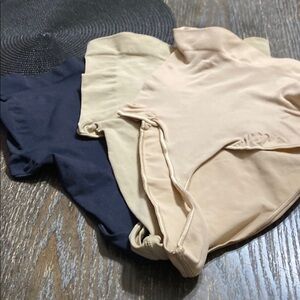 Skims High waist sculpting thong